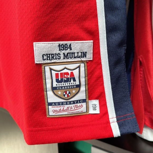 Chris Mullin USA Basketball NBA Mitchell & Ness Authentic 1984 Jersey - Red - Picture 6 of 9